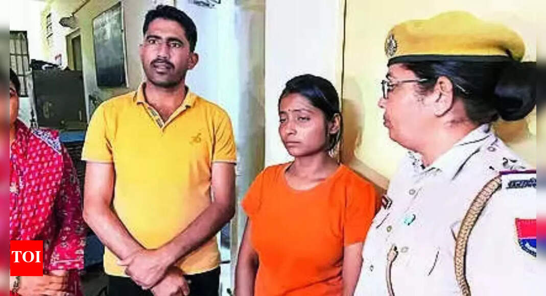 Rajasthan: Mom kills child by throwing her into Ana Sagar Lake, held
