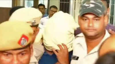 Strangled her, kept body in car for a day: Killer cop buries wife 170km away,  visits temple, clicks selfies
