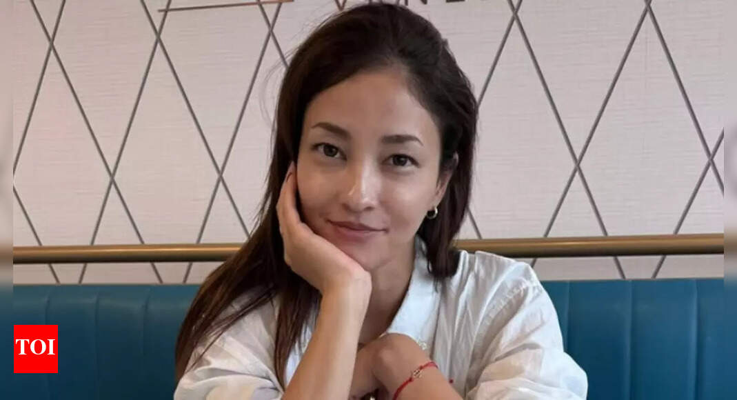 Kuroki Meisa spotted with 23-year-old MMA fighter sparking dating rumours
