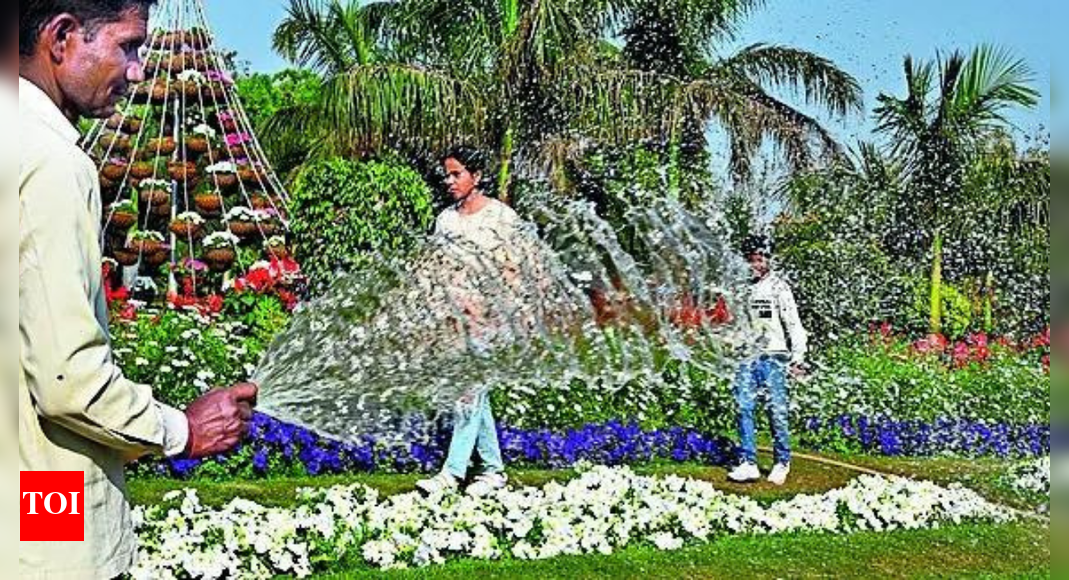 Maharashtra govt 'gifts NaMo gardens’ to 394 towns on PM Modi’s 75th birthday; Rs 394 crore sanctioned