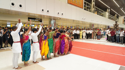 Yatri Seva Diwas celebrated at Pune airport