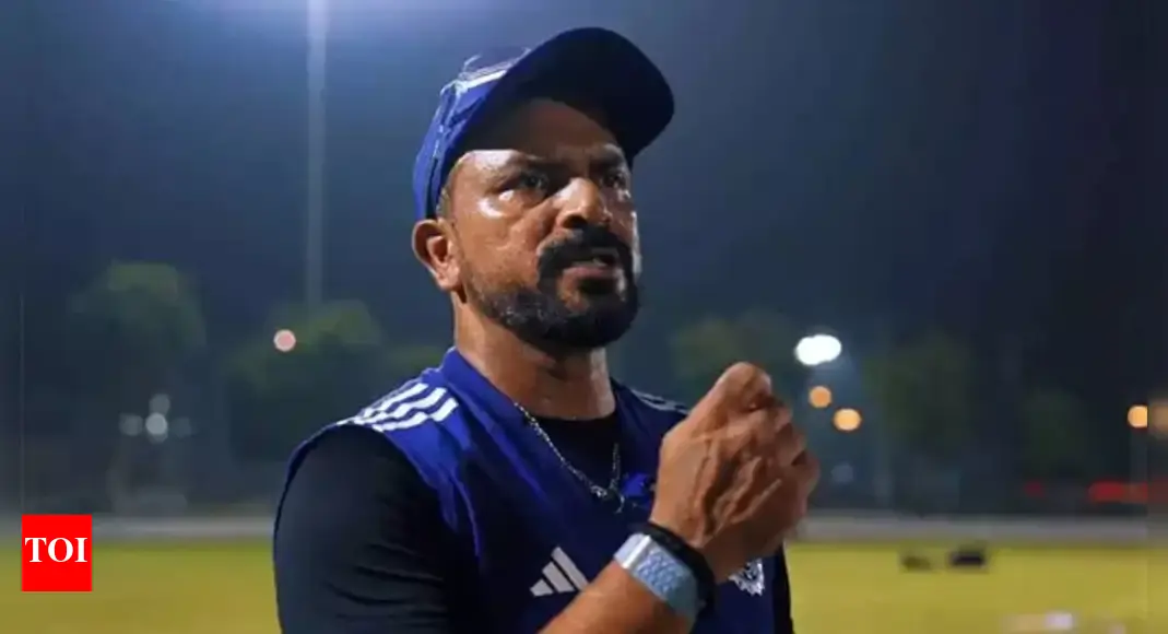 'Even a split second can cost you': India's fielding coach T Dilip on art of high catching in Dubai