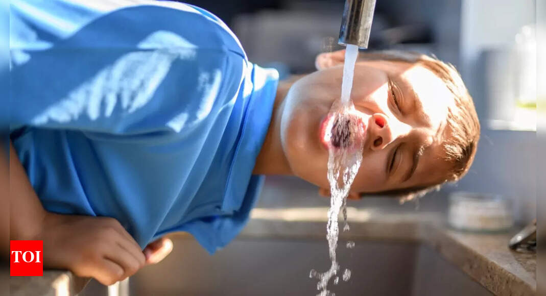 Water is a silent academic booster: 5 ways to use it to sharpen students’ memory before homework