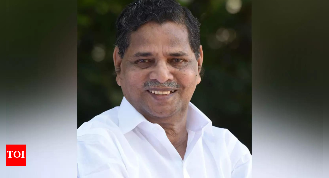 Senior BJP leader dead at 80:  Chetoor Balakrishnan passes away due to age-related ailments; held multiple public service roles
