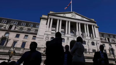  Bank of England holds benchmark rate at 4%; inflation lingers at 3.8%