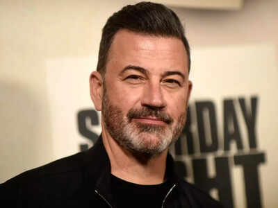  Celebs, unions rally behind Jimmy Kimmel after show taken off air; denounce ABC