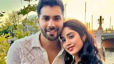  Netizens slam 'smooth brain' Varun Dhawan for interrupting Janhvi Kapoor on AI misuse at SSKTK trailer launch event - Watch