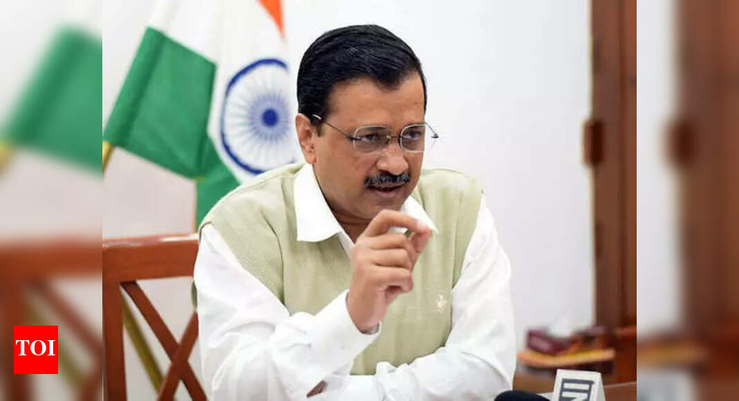 <div>CVC probing ex-CM house 'irregularities'</div>