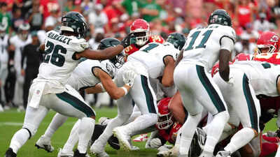 "We want to be black and white": NFL admits Eagles benefited from missed false start during tush push, tells referees to tighten enforcement