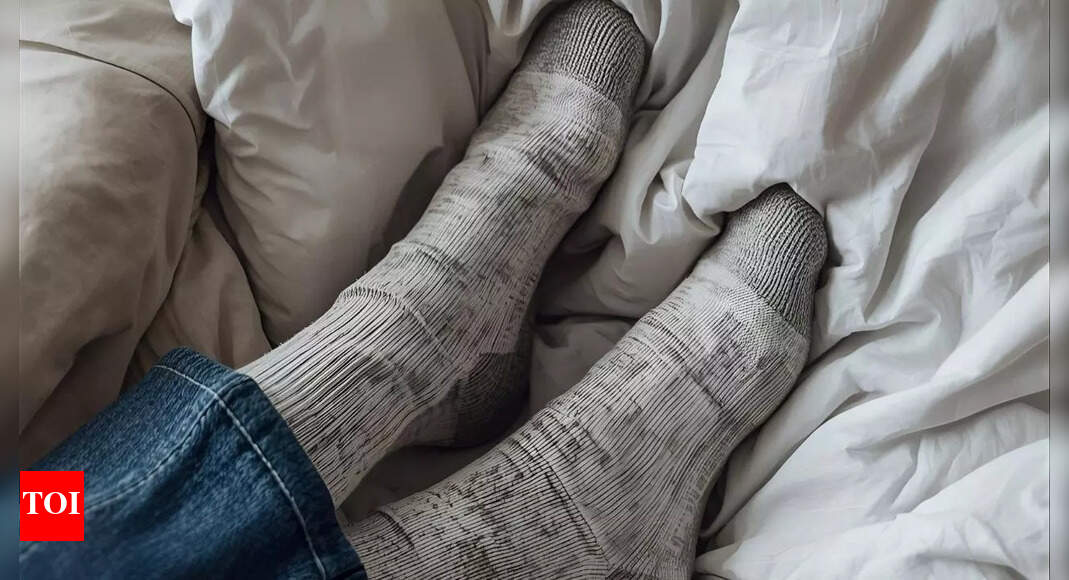 Harvard sleep trick: Why socks help you fall asleep faster and improve your sleep quality