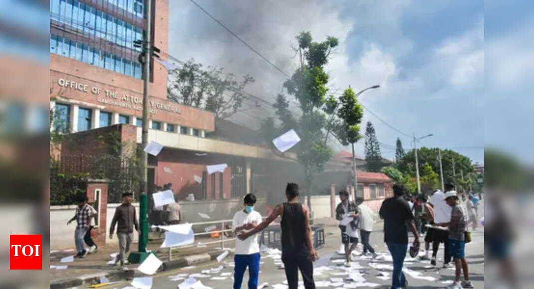 <div>Nepal violence: Oli denies shootout order, says 'bullets were fired from automatic guns not with police'</div>