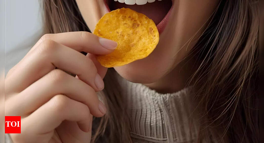 What happens when you eat chips every day: Health risks and side effects