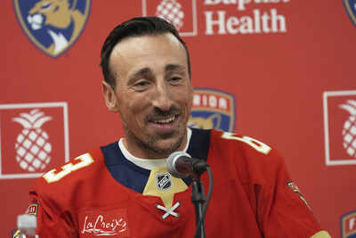 NHL stars Brad Marchand discuss the impact of state income taxes on team choices