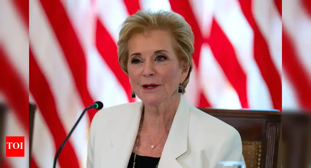 Linda McMahon advocates decentralised schools as US students struggle with literacy