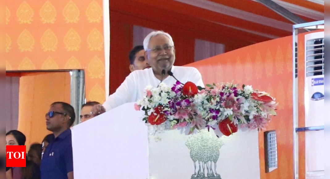 Nitish to transfer Rs 5,000cr to 50 lakh women under 'Mukhyamantri Mahila Rozgar Yojana' on September 22