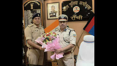 State govt reshuffles IPS cadre: 30 officers transferred