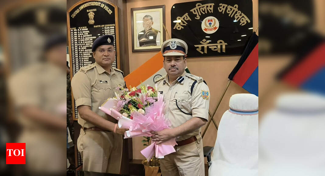 State govt reshuffles IPS cadre: 30 officers transferred