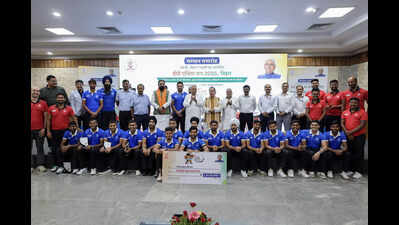 Nitish honours Asia Cup-winning hockey team with Rs 2.5 crore