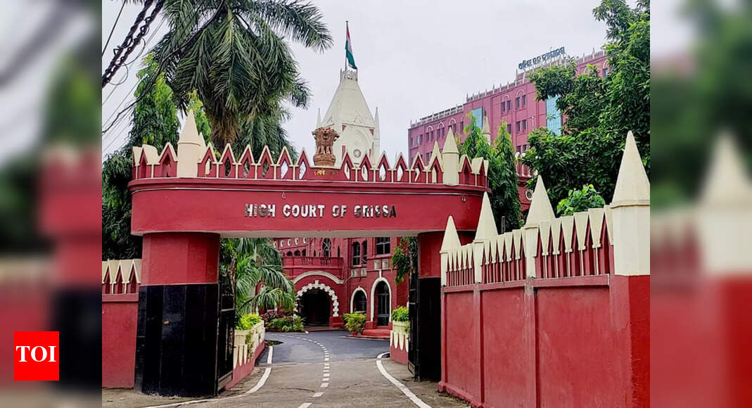 Orissa high court orders reappointment of Hindi teacher