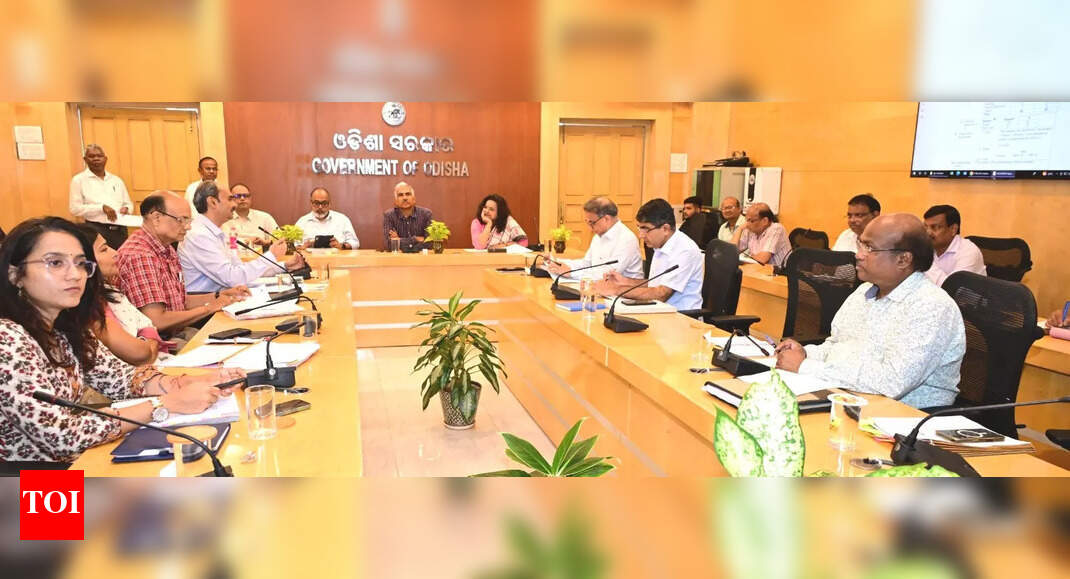 Govt clears Rs 4.7k-cr worth investment proposals, to generate 25k jobs
