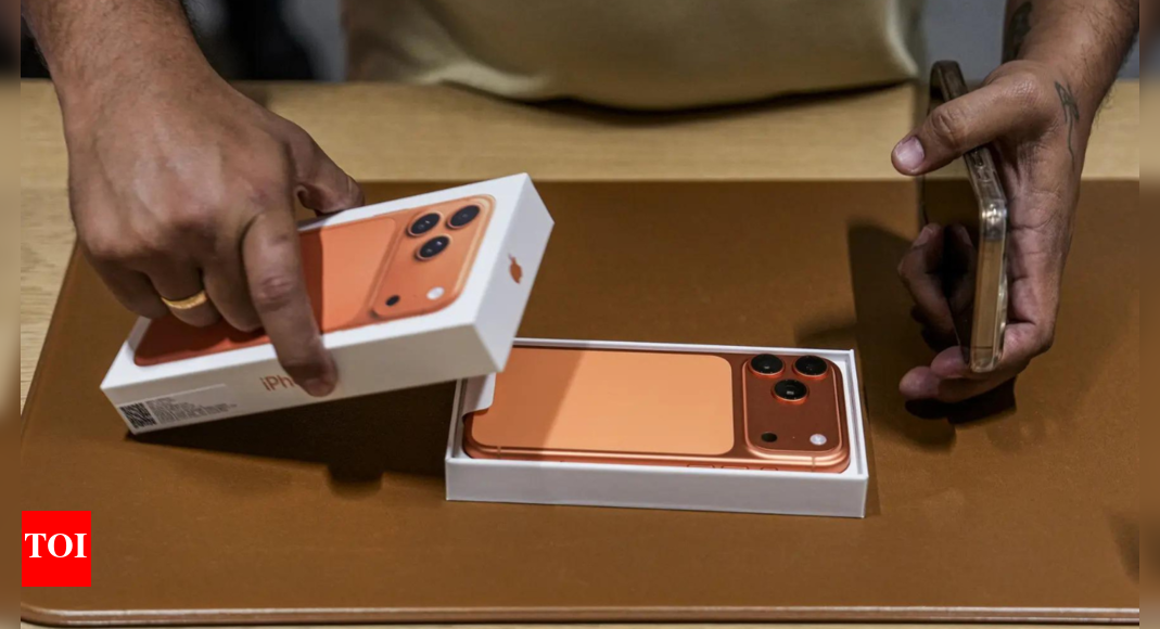 At 35%, Apple tops India phone sales growth in H1