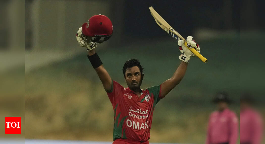 Who is Aamir Kaleem? Oman's 43-yr-old opener who battled cramps to hit fifty vs India