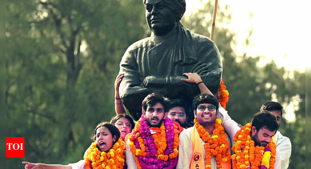 ABVP claims 3 of 4 Dusu posts, NSUI reduced to 1 ABVP claims 3 of 4 Dusu posts, NSUI reduced to 1