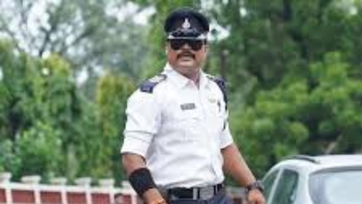 Indore's 'dancing cop' Ranjit Singh admitted to a private hospital with chest pain