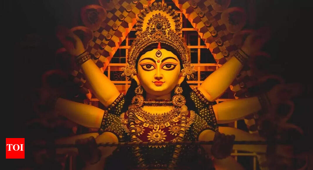 Navratri 2025 USA: Dates, muhurat, and city-specific timings