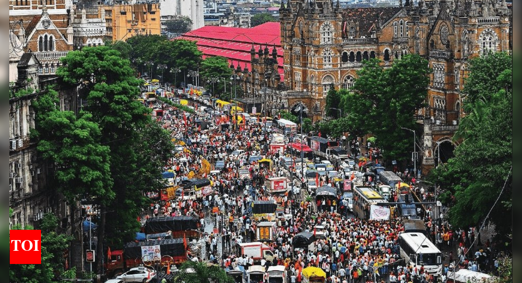 Thane traffic police modifies heavy vehicle restrictions to alleviate congestion