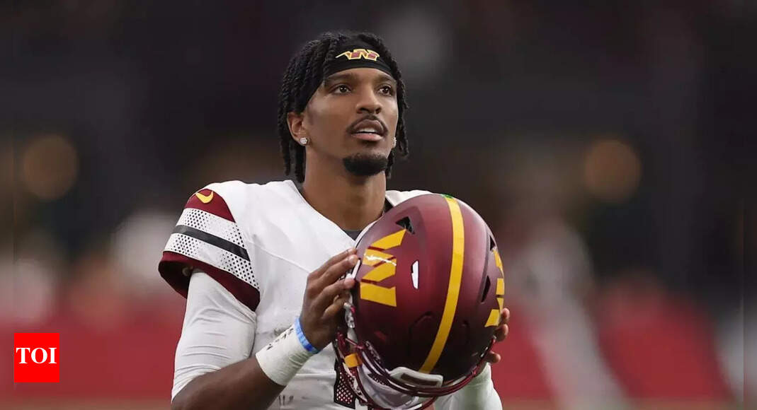 Ex-Washington quarterback Robert Griffin III reacts to Jayden Daniels’ injury, applauds Commanders’ management of star rookie