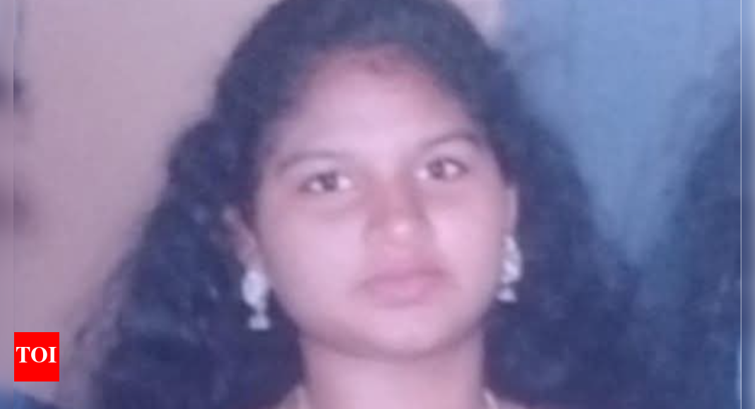TN girl student faints in classroom, dies
