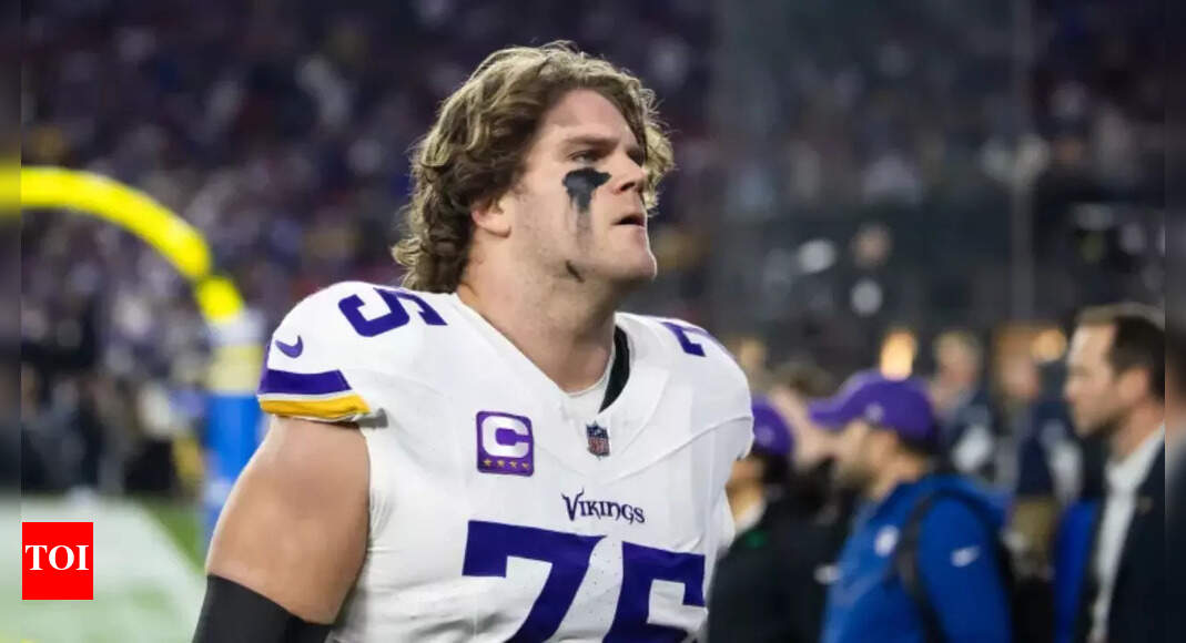 Will J.J. McCarthy play against the Cincinnati Bengals today? Latest injury update on the popular Minnesota Vikings QB
