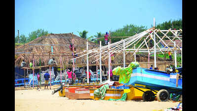 Shacks ‘soft launch’ along Calangute, Candolim coastline