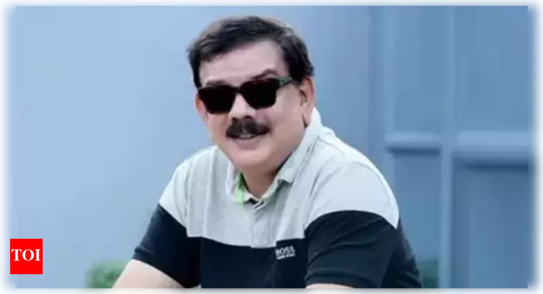 <div>Priyadarshan: 'I will direct Hera Pheri 3 only if the script...'</div>