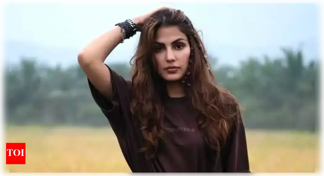 <div>Rhea on emotional impact of SSR's case on her family</div>