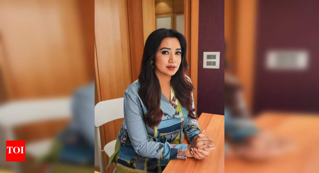 Shreya Ghoshal admits she has always been a fan of late Zubeen Garg's voice