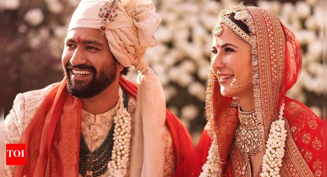 Choosing gemstone jewellery by wedding colour themes