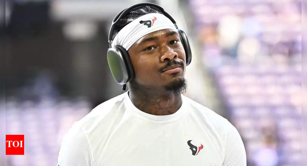 Will Stefon Diggs play against the Pittsburgh Steelers today? Latest injury update on the New England Patriots’ wide receiver