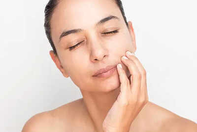  How to prevent dryness, dullness and breakouts?