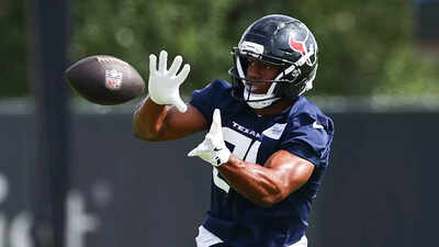 Will Nick Chubb play against the Jacksonville Jaguars today? Latest injury update on the Texans’ veteran running back