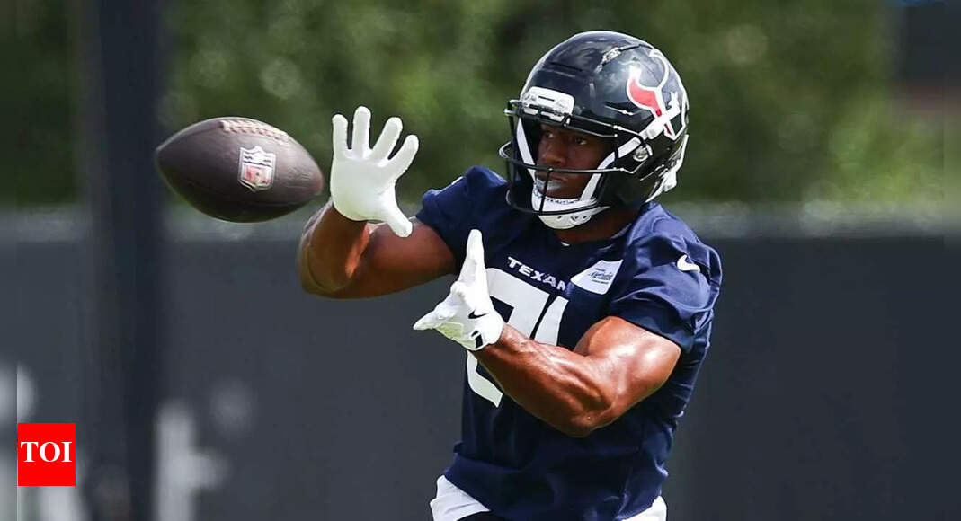 Will Nick Chubb play against the Jacksonville Jaguars today? Latest injury update on the Texans’ veteran running back
