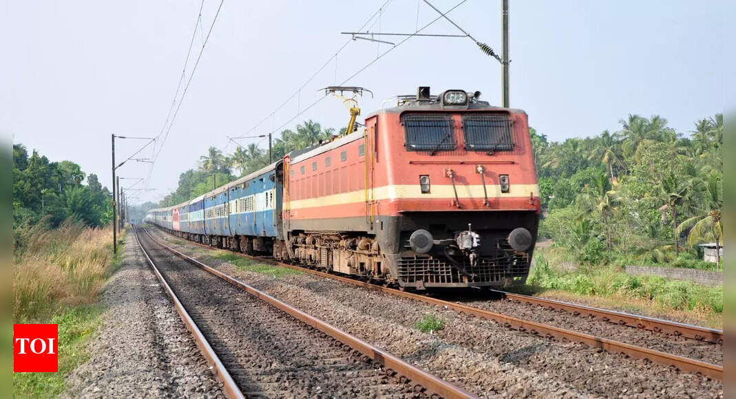Watch: Family caught walking off with railway bedsheets and towels