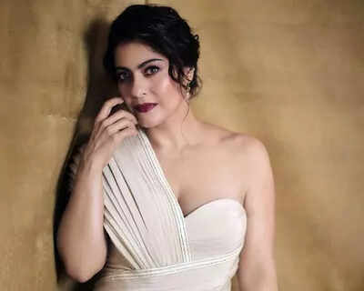 Kajol wishes fans happy Mahalaya; shares saree-clad video