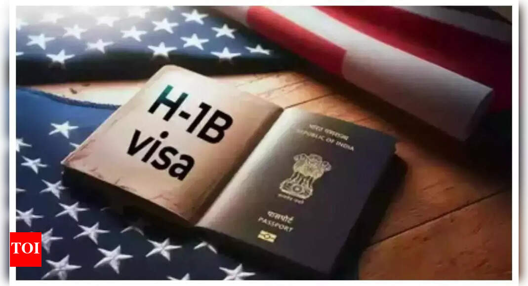 US immigration authority clarifies: Trump’s new H-1B visa requirement applies only to…