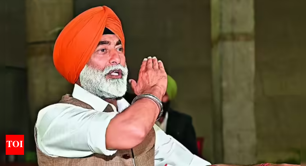 Punjab Congress MLA Sukhpal Singh Khaira urges bill; seeks legal safeguards for locals; slams AAP delay