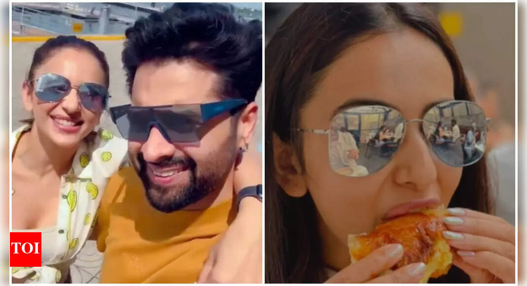 Jackky Bhagnani says 'love you to the moon and back' to her 'safe place' Rakul Preet Singh