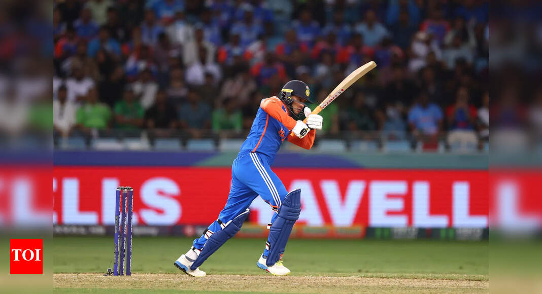 Abhishek Sharma hits Shaheen Afridi for a first-ball six; Only four Indians have done it before!