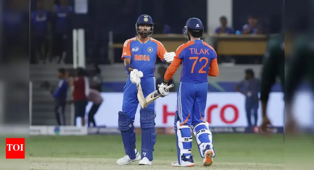 New twist! India players shake hands with officials; Pakistan left baffled