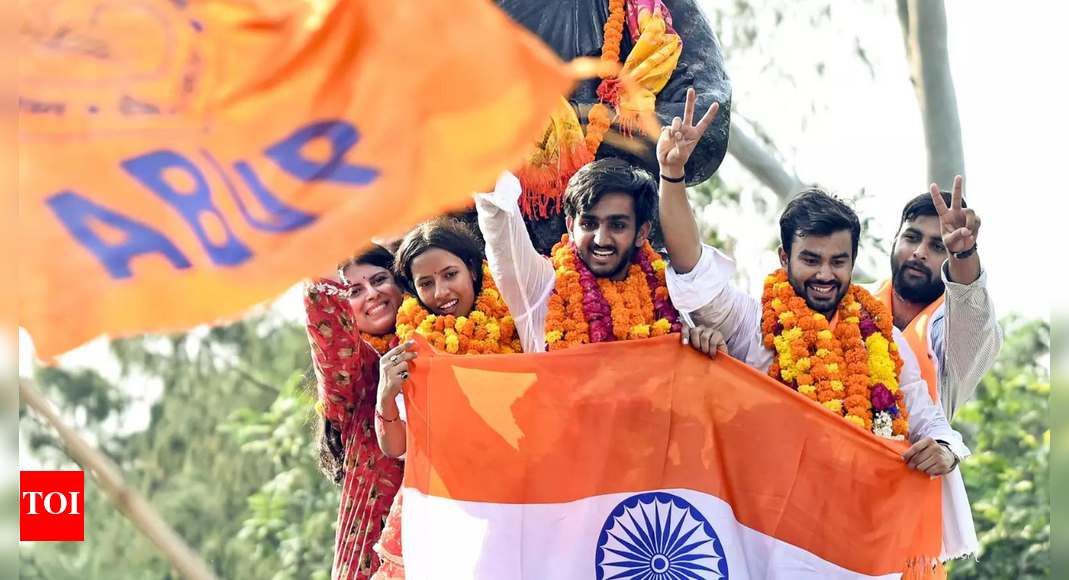 Why has Delhi Unisversity tagged DUSU poll results as 'provisional'?